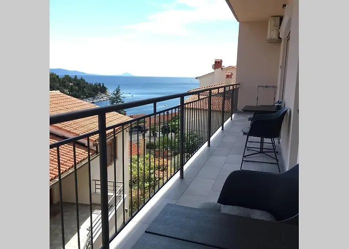 Noemi Apartment *